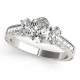 Vintage-Inspired Three-Stone Oval Diamond Engagement Ring — 9K/18K Gold & Platinum