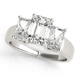 Regal Three-Stone Oval Diamond Engagement Ring — 9K/18K Gold & Platinum