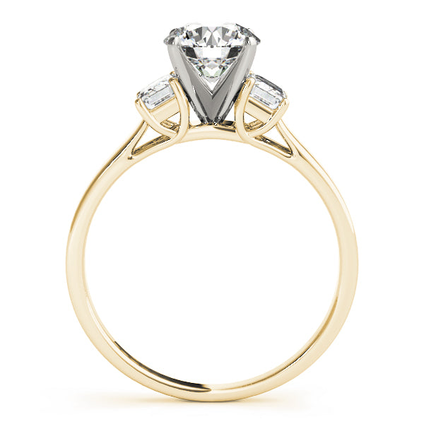 Exquisite Three-Stone Oval Diamond Engagement Ring — 9K/18K Gold & Platinum