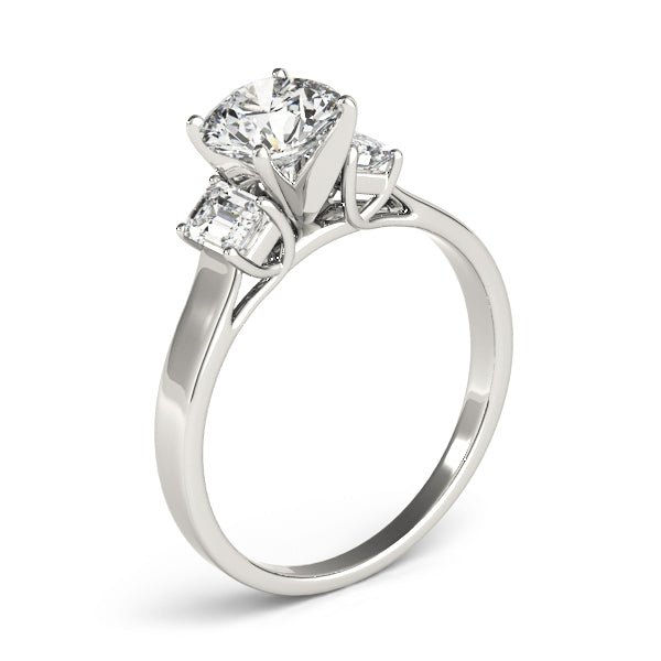 Exquisite Three-Stone Oval Diamond Engagement Ring — 9K/18K Gold & Platinum