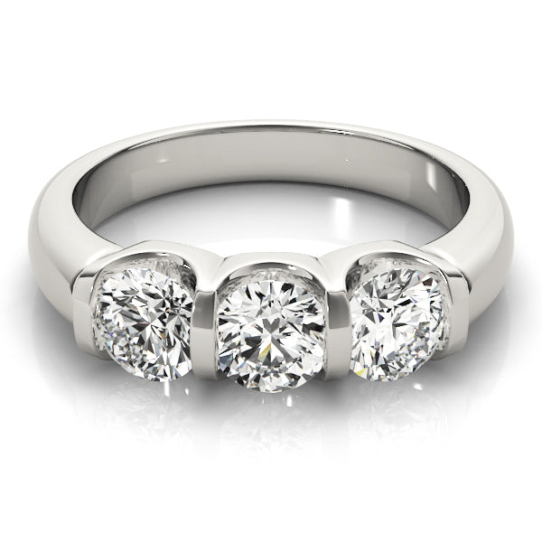 Exquisite Three-Stone Round Diamond Engagement Ring — 9K/18K Gold & Platinum