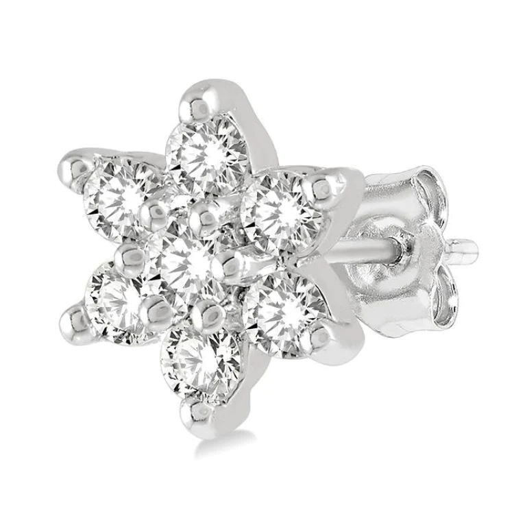 0.20Ct Lab Grown Diamond Flower Stud Earrings