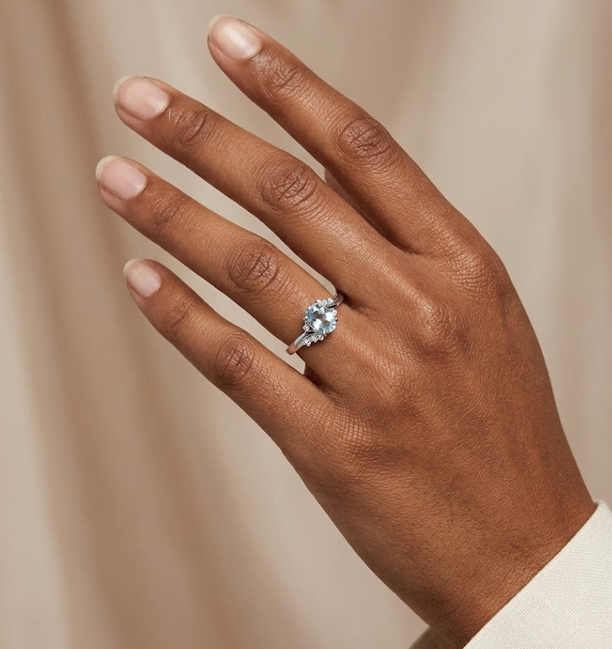Aquamarine 0.70CT And Diamond 9K White Gold Ring