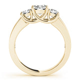 Gold ring with three diamonds 
