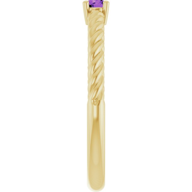 Round Amethyst Solitaire Ring in Gold