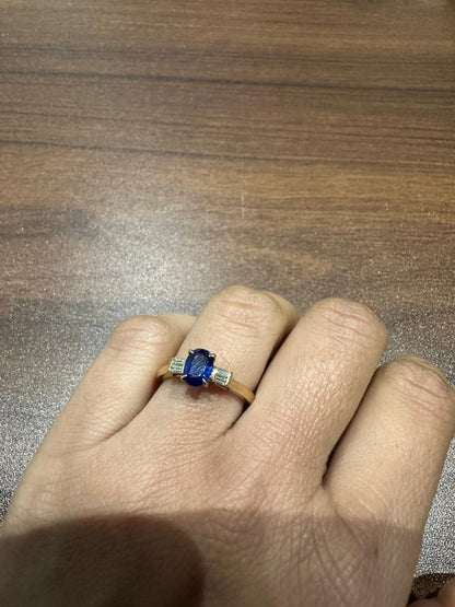 9K Yellow Gold Prong Set Three Stone Natural Saphire Oval Diamond Ring