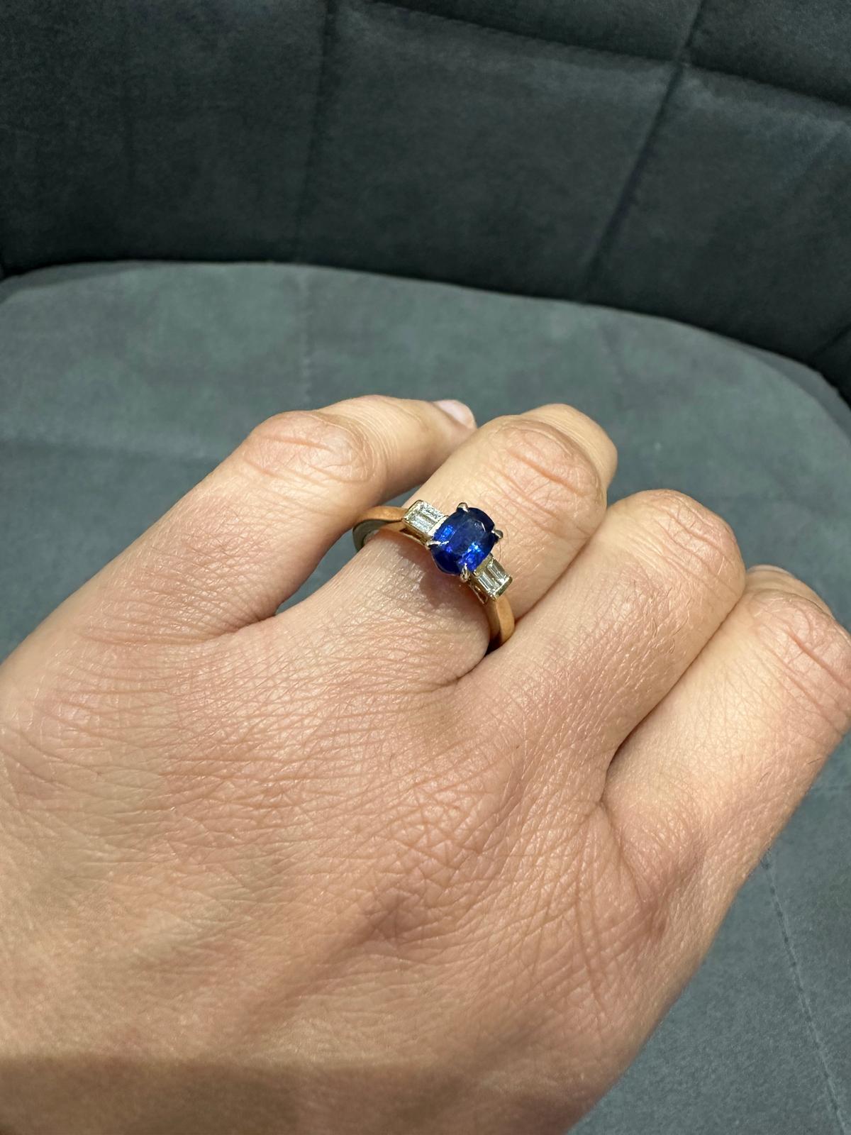 9K Yellow Gold Prong Set Three Stone Natural Saphire Oval Diamond Ring