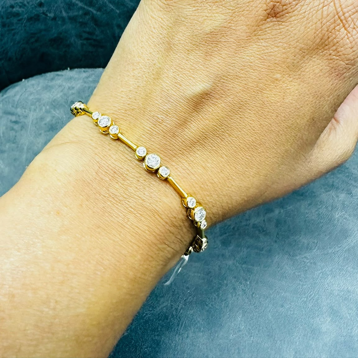 WGI FG/VS-SI 3.00ct Natural Round Diamond Bracelet, 9K Yellow Gold Ready To Ship