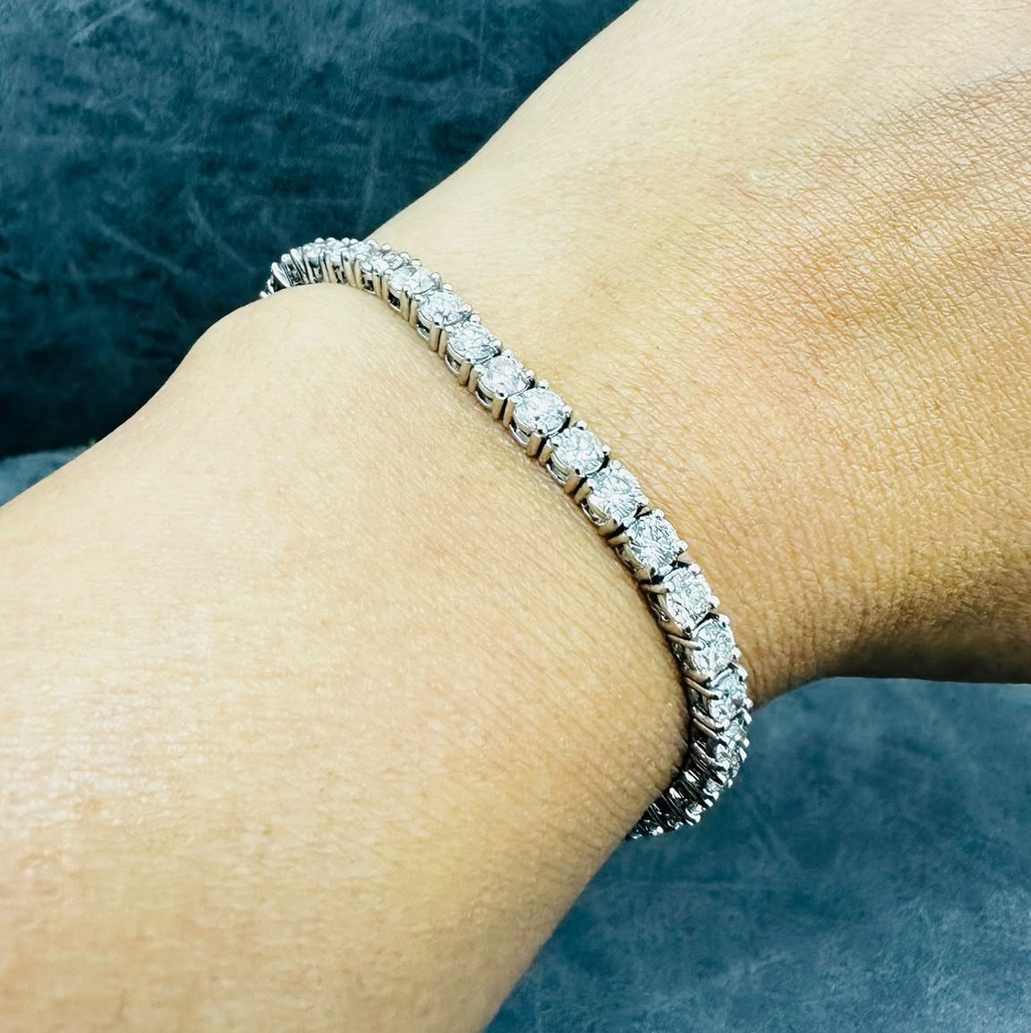 WGI 8.10ct Natural Round Diamond Tennis Bracelet in Platinum Ready To Ship