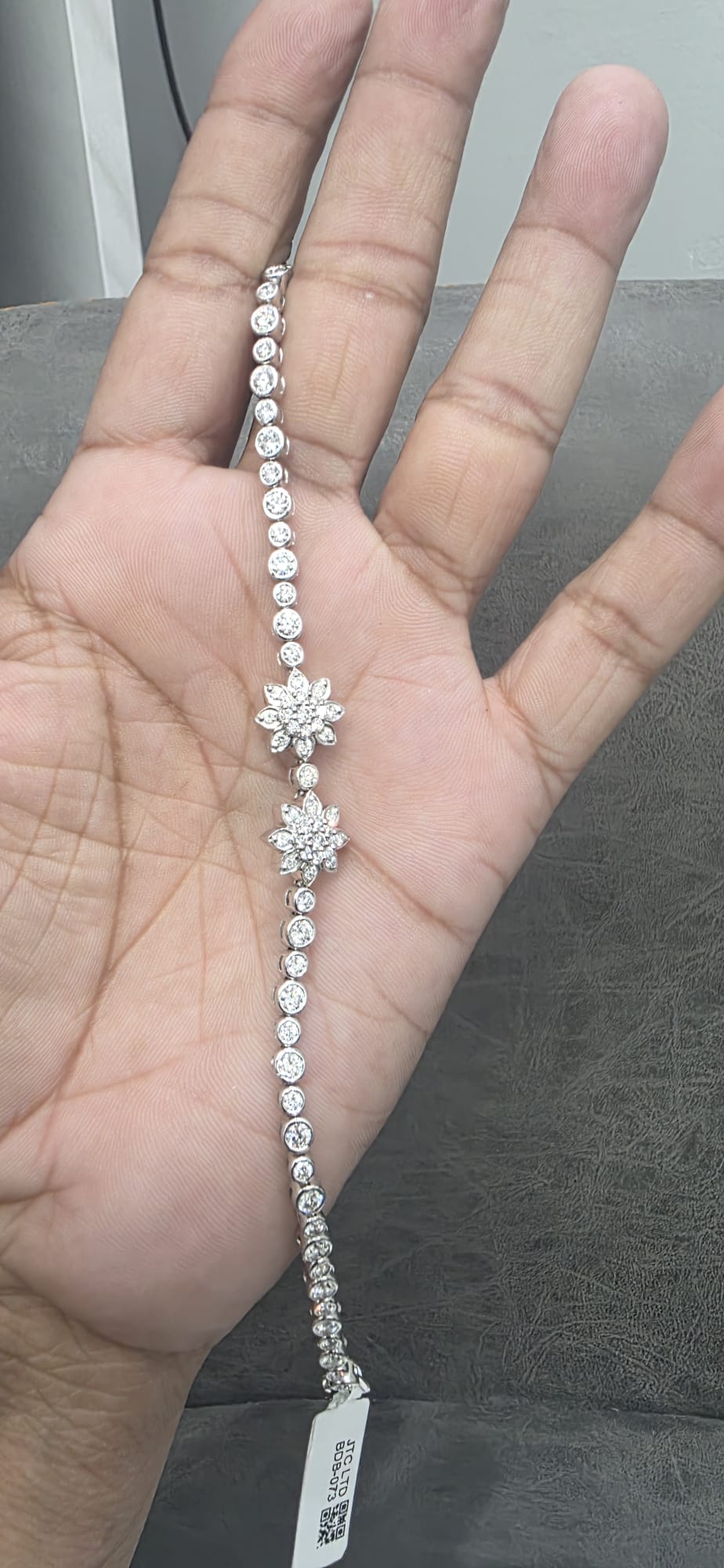 WGI 4.10Carat Natural Round Diamond Everyday Bracelet 950 Platinum Ready To Ship