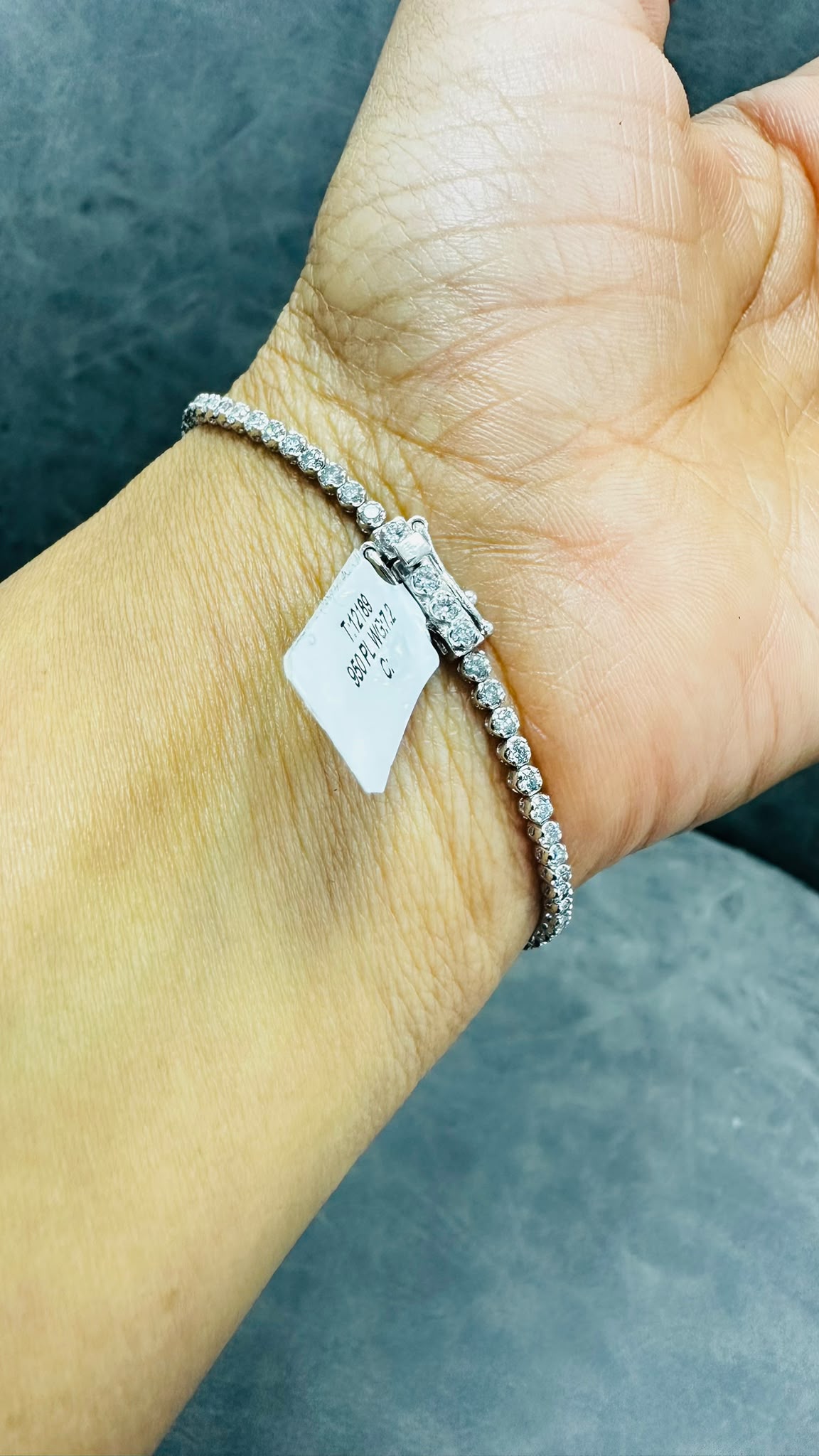 WGI 2.25ct FG/VS-SI Natural Diamond Tennis Bracelet,Platinum Ready To Ship