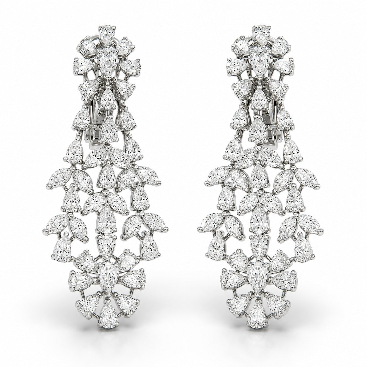 Lab grown diamond earring