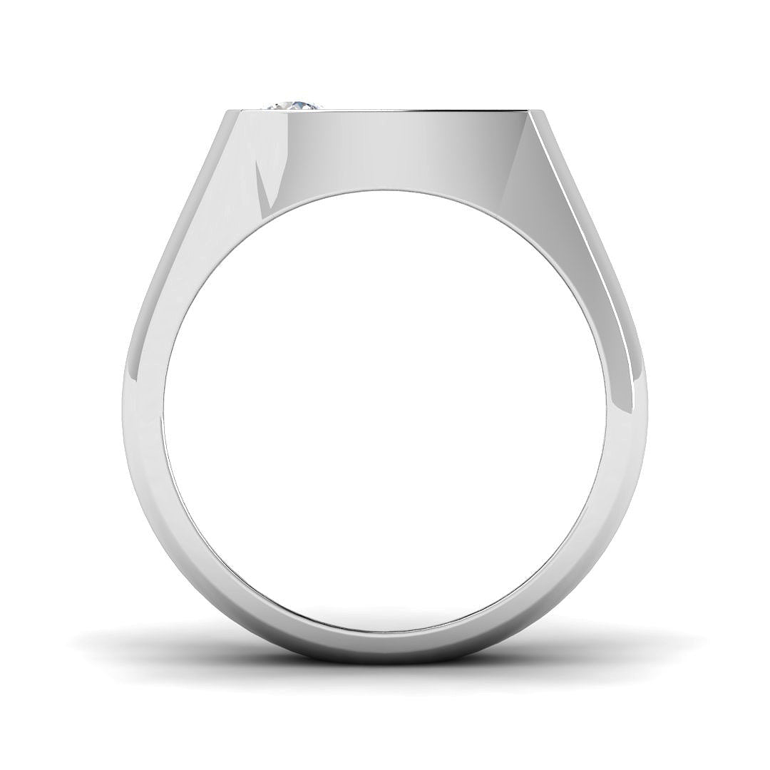 Gold men’s signet ring with round diamond centre