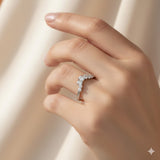 Curved chevron diamond wedding band