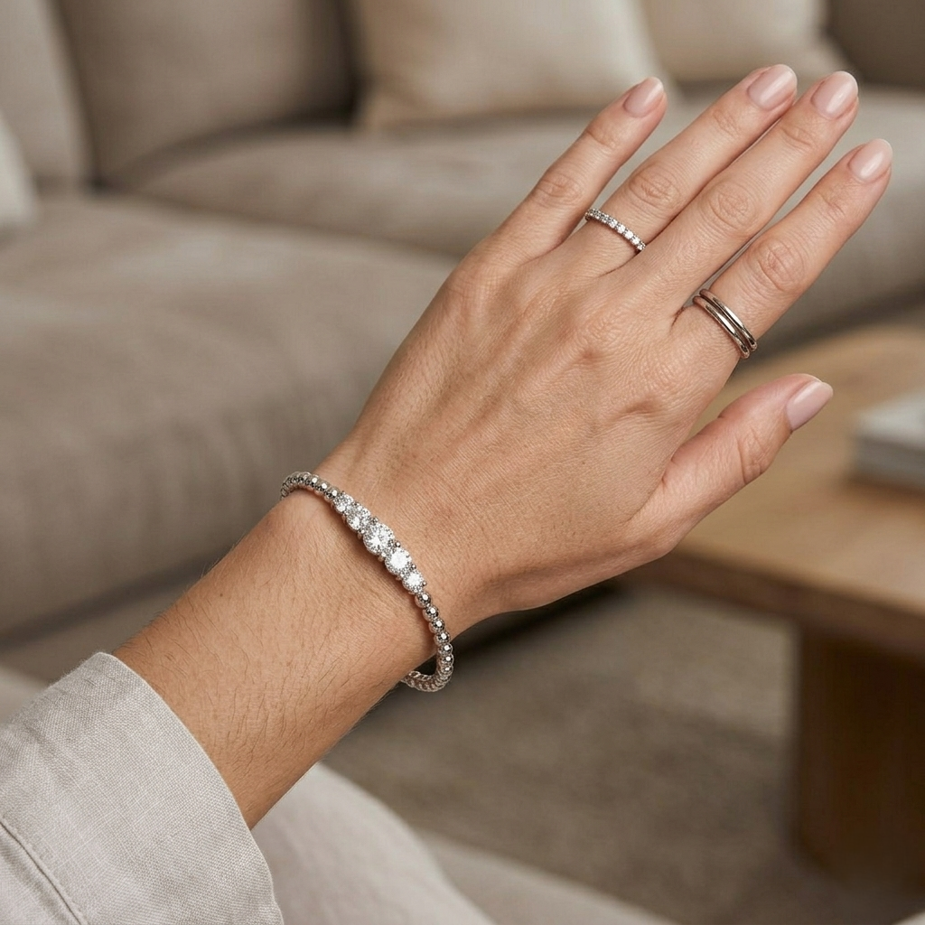 Clover Diamant-Kettenarmband mit Lünetten- und Pavé-Fassung aus Naturdiamanten in Platin