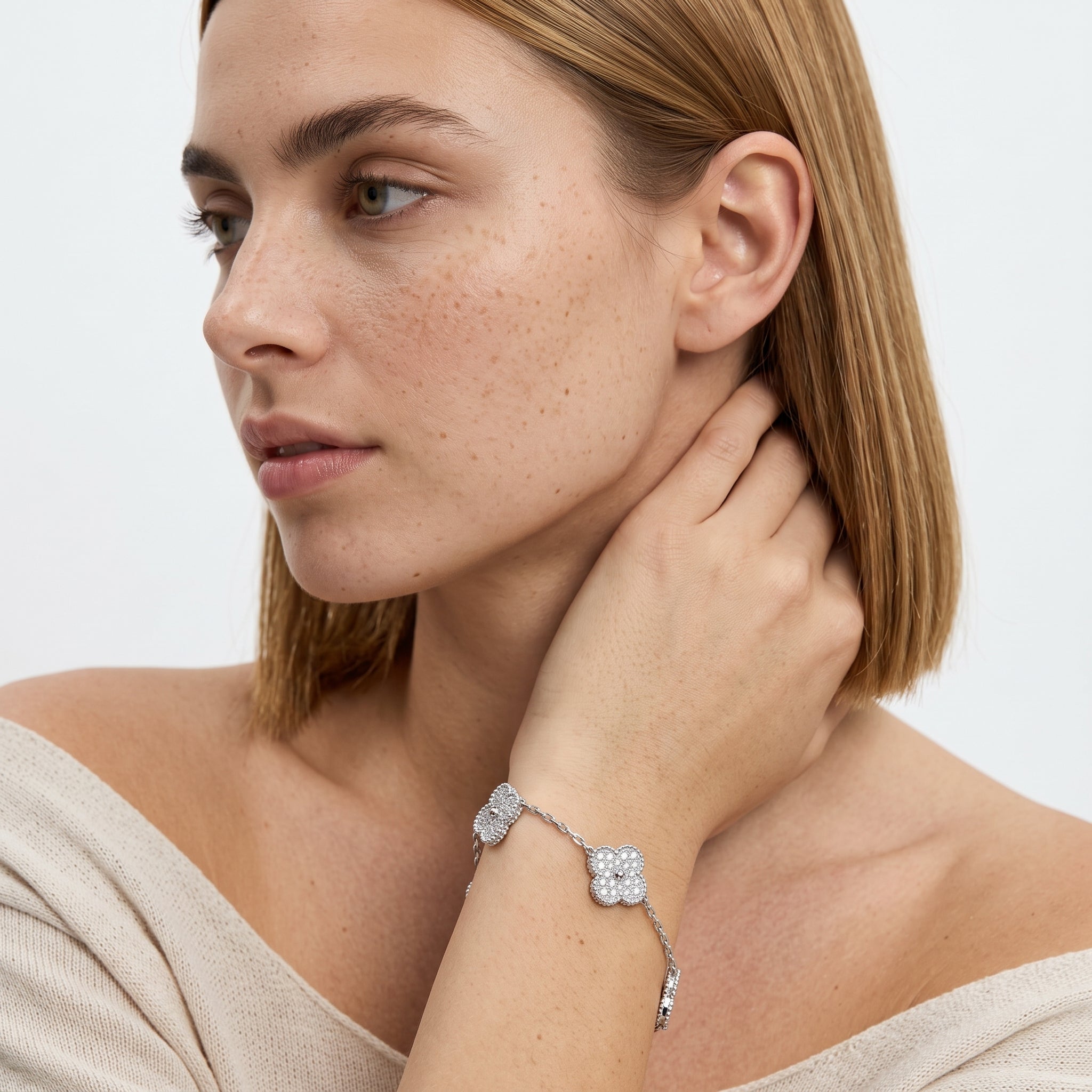 Milgrain Clover Diamond Chain Bracelet in Gold | Lab or Natural Diamonds