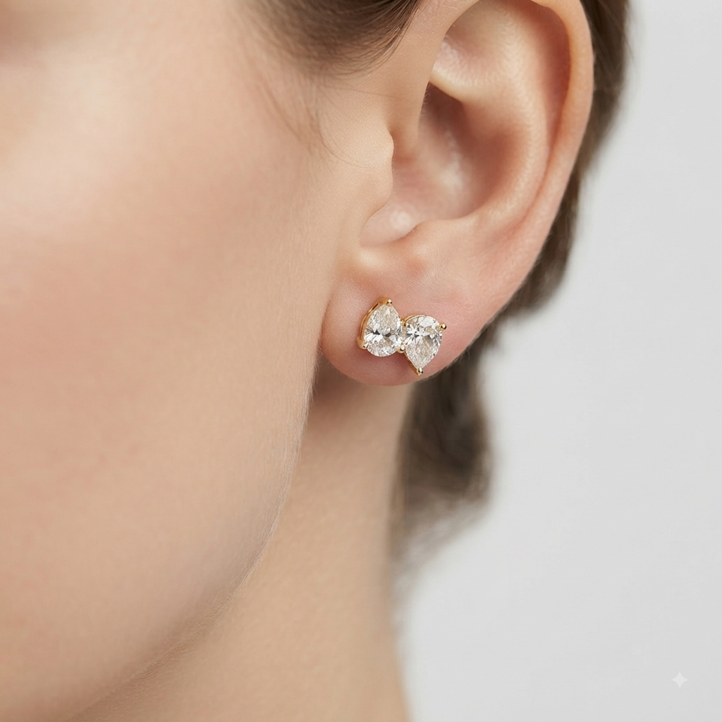 Stud Earrings with Pear Cut Diamond Toi et Moi Cluster - 1ct Gold