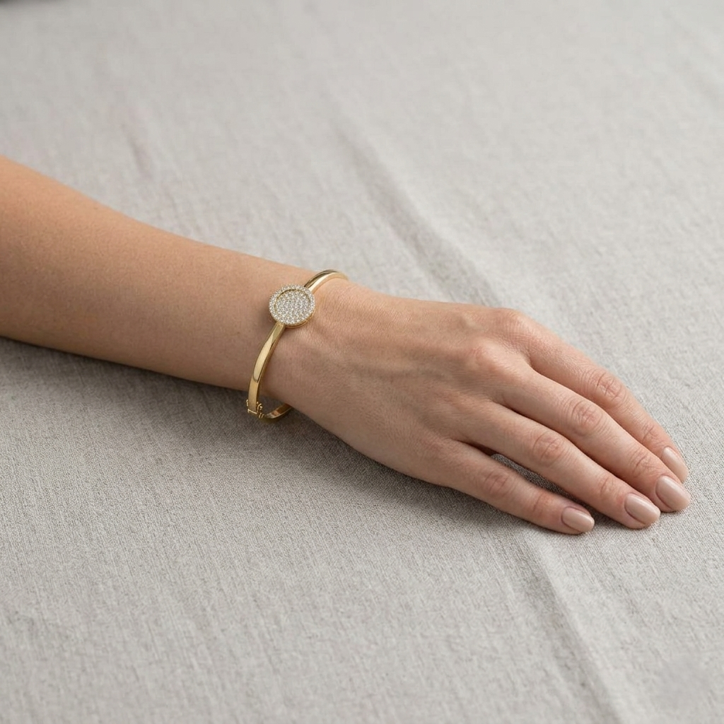 Clover Diamant-Kettenarmband mit Lünetten- und Pavé-Fassung aus Naturdiamanten in Platin