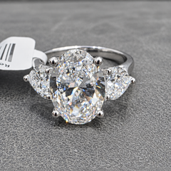 IGI 4.35Ct E/VS Lab Grown Oval & Heart Diamond 3 Stone Ring Platinum Ready To Ship
