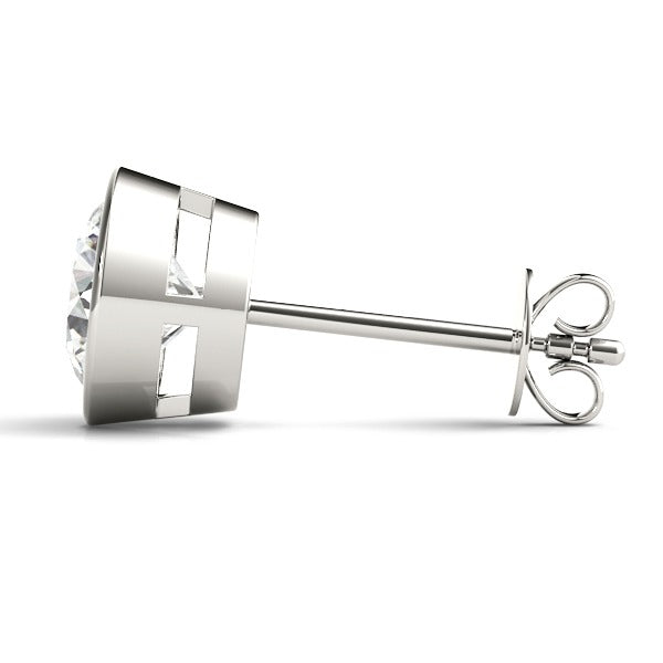 Lab-Grown Diamond Stud Earrings 