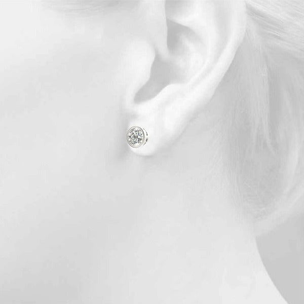Lab-Grown Round Diamond Stud Earrings 