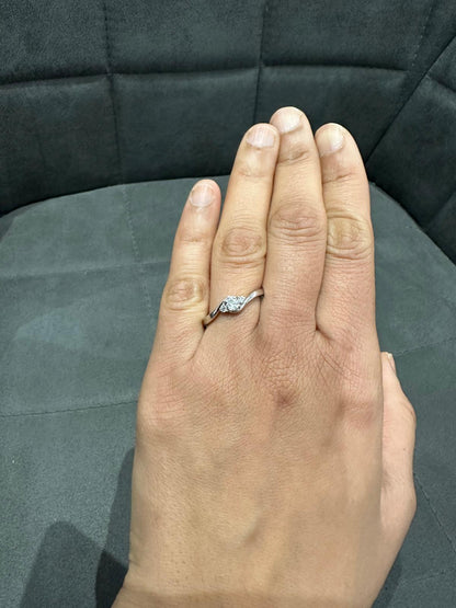 Minimalist Round Lab Diamond Ring Crafted in 925 Silver, Perfect For Gifts