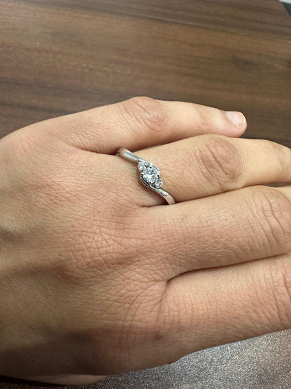 Minimalist Round Lab Diamond Ring Crafted in 925 Silver, Perfect For Gifts