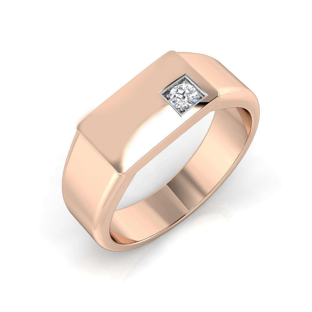 Rectangular men’s diamond ring in gold