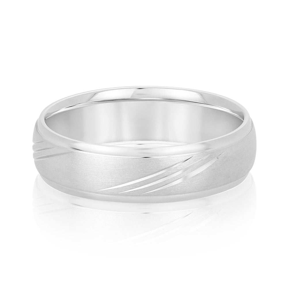 Slim Men's 5mm-8mm Carved Gold Band