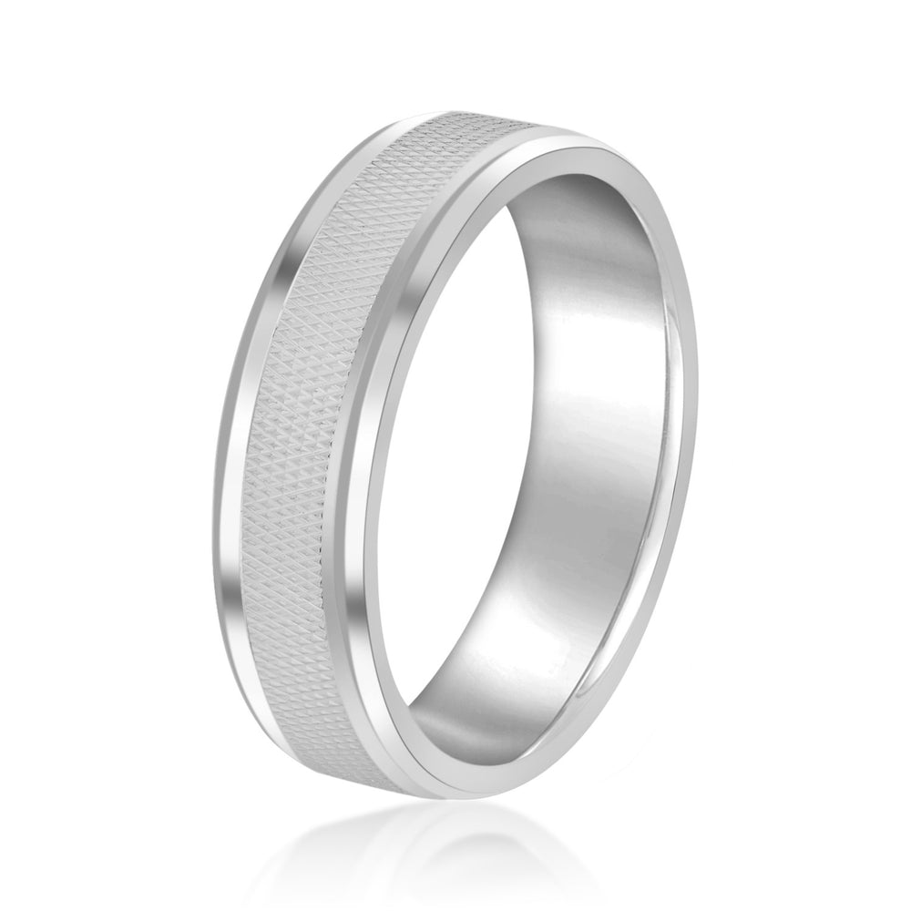 Bold Men's 5mm-8mm Carved Gold Band Sleek