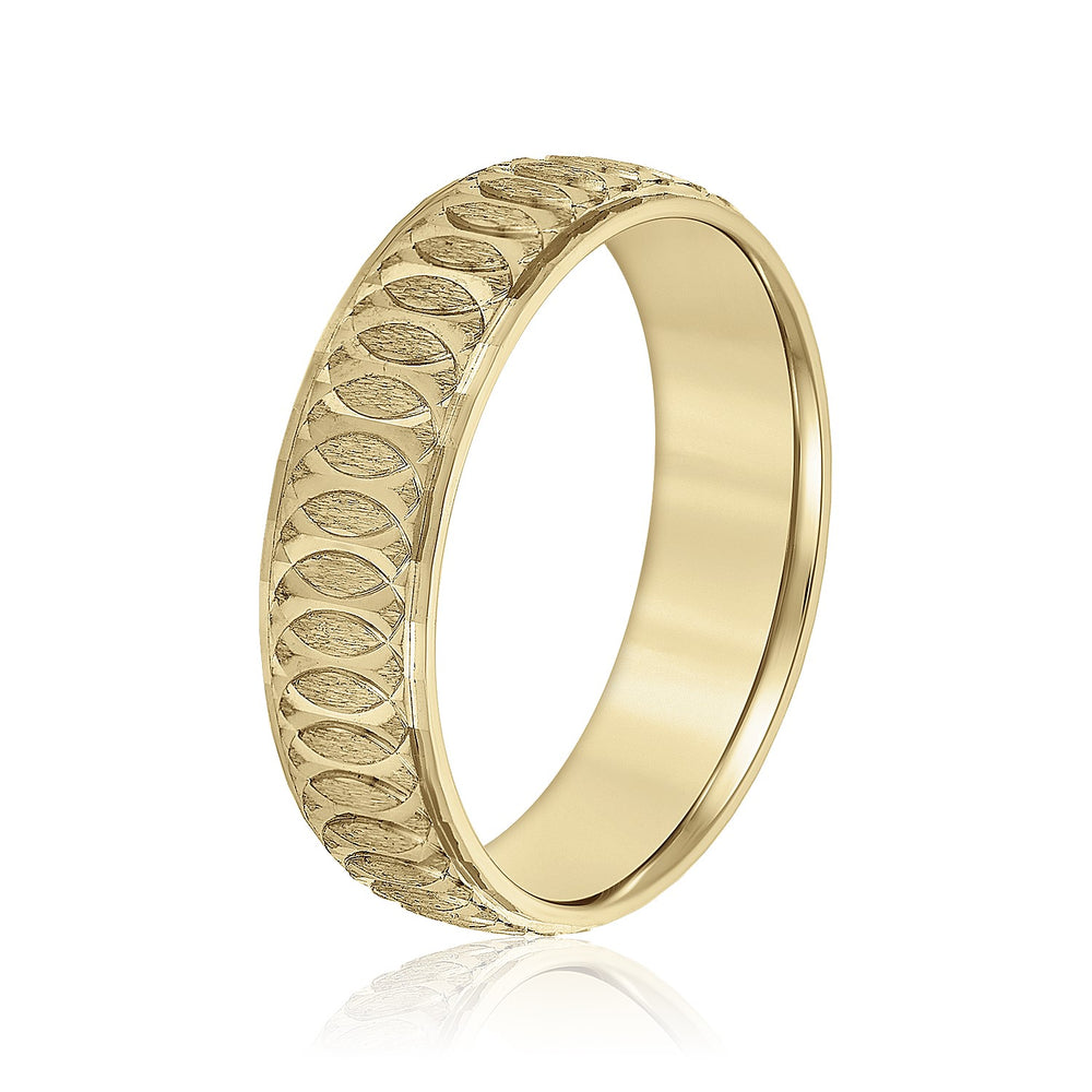 Bold Men's 5mm-8mm Carved Gold Band Graceful