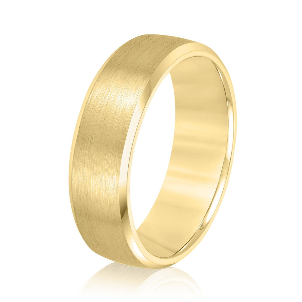 Slim Men's 5mm-8mm Carved Gold Band Bevelled Edge