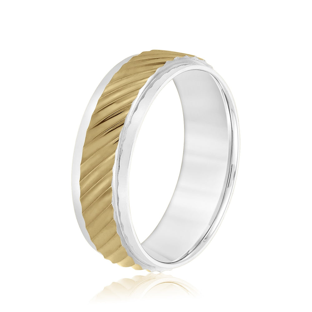 Slim Men's 5mm-8mm Carved Gold Band Bridal Edge