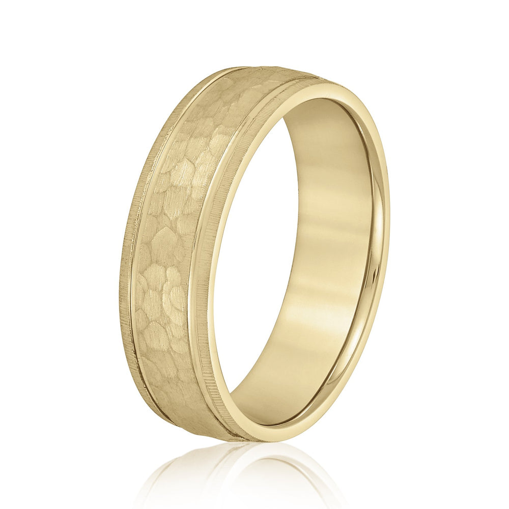 Slim Men's 5mm-8mm Classic Gold Band Detailed