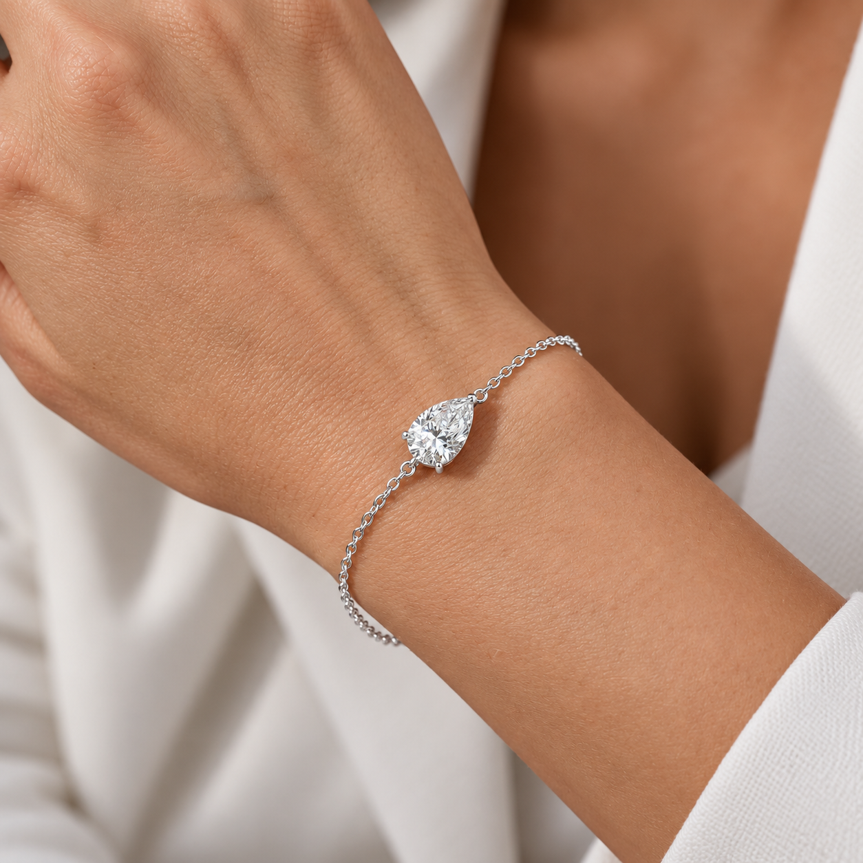 1.00Ct D/VS Lab Grown Pear Diamond Everyday Bracelet 950 Platinum Ready To Ship