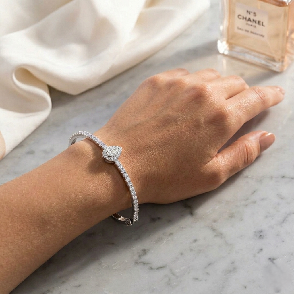 Clover Diamant-Kettenarmband mit Lünetten- und Pavé-Fassung aus Naturdiamanten in Platin