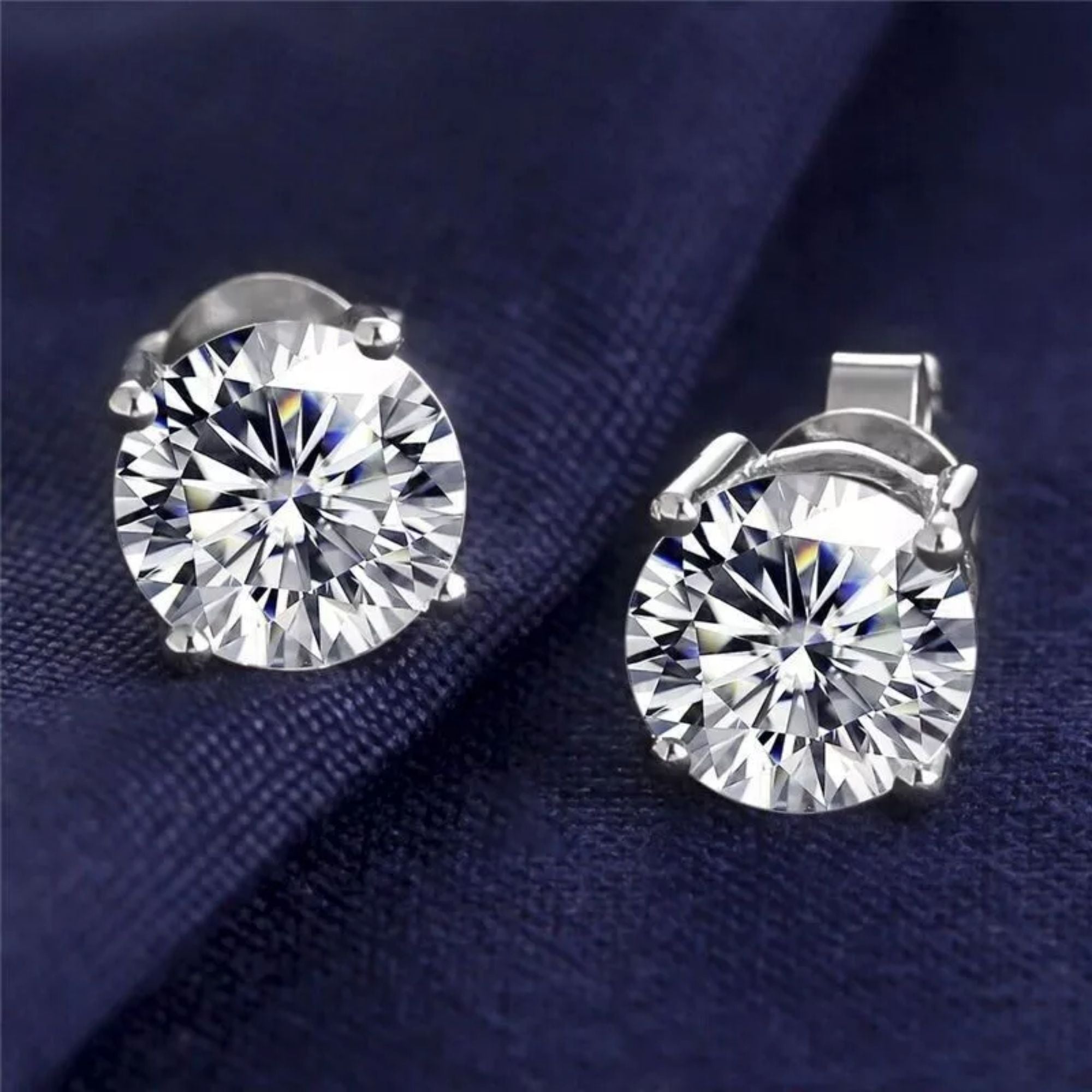 IGI Certified 4.00 Carat Round Lab Grown Diamond Solitaire Stud Earrings in Platinum