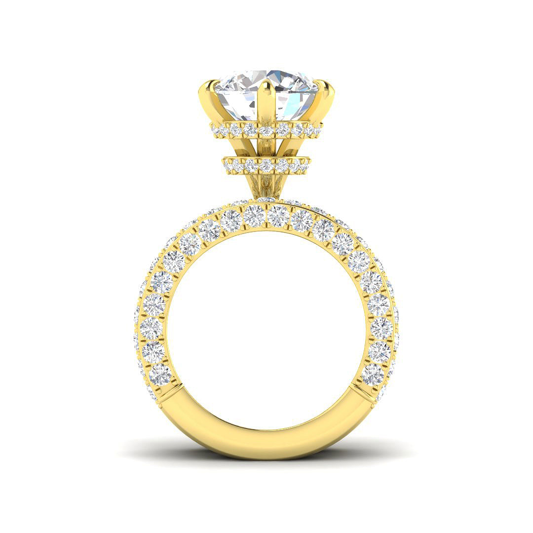 Regal Pavé Diamond Ring in Yellow Gold