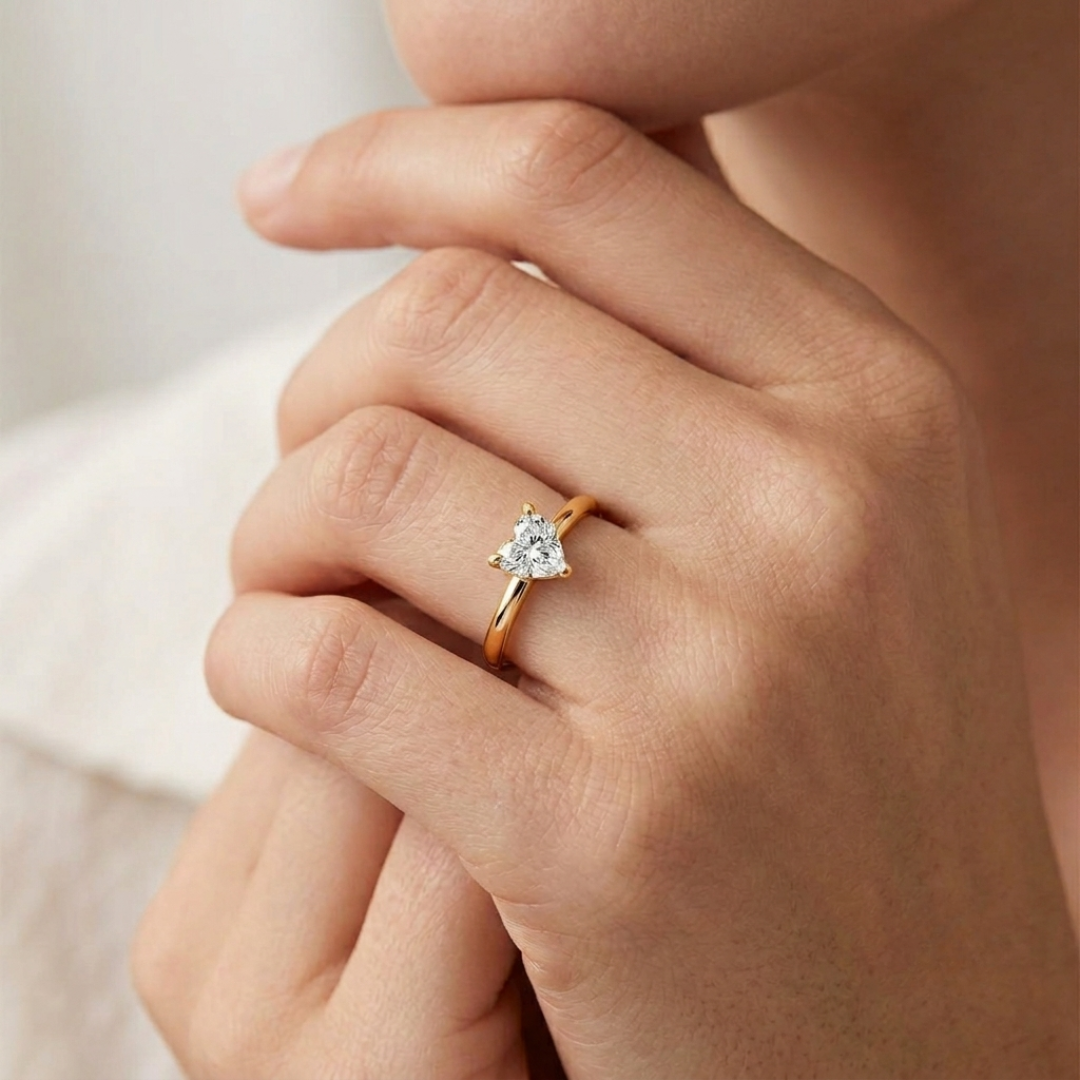 Heart White Sapphire Symbols Ring in Gold