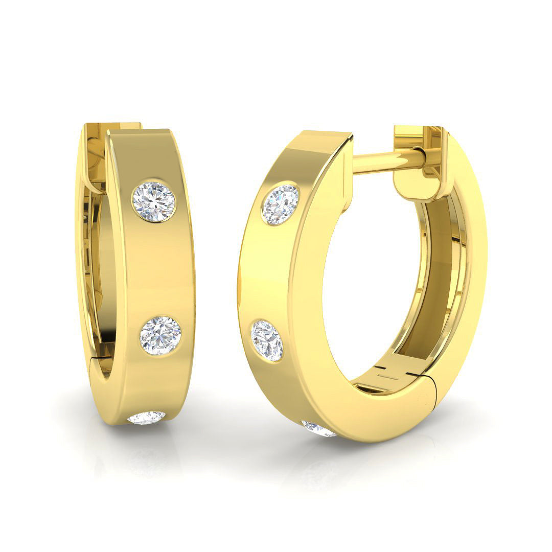 0.11ct Natural Diamond Round Cut Stud Earrings in 9K Yellow Gold