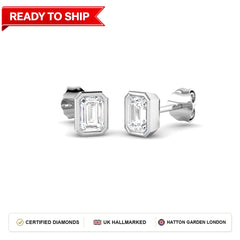 Lab grown diamond earring