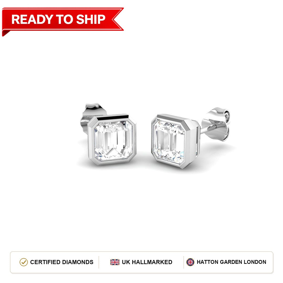 Lab grown diamond earring