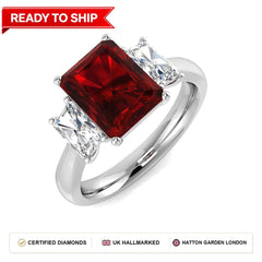 Lab grown diamond earring
