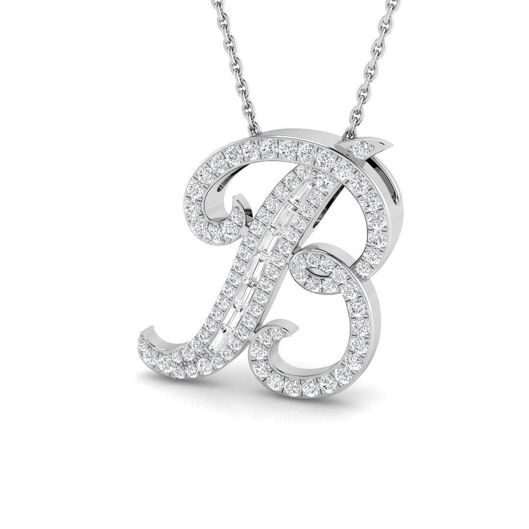 Anhänger mit auffälligem Diamantschriftzug und dem Initial „B“ sowie Baguette- und Runddiamanten
