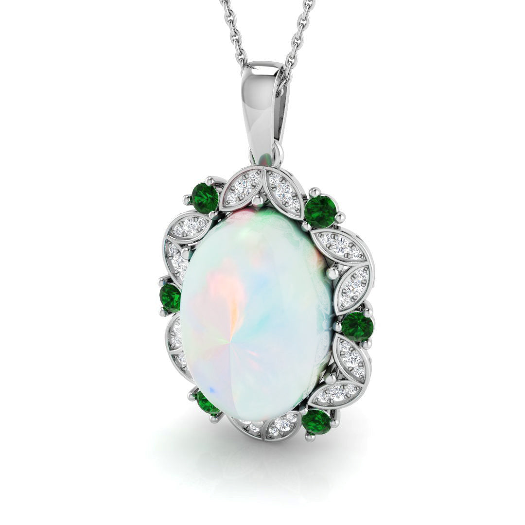 Blunt Emerald Pendant 8.5ct Gold (Without Chain )
