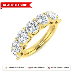 Lab grown diamond earring