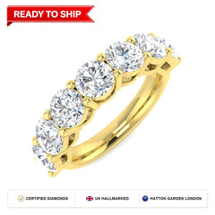 Lab grown diamond earring