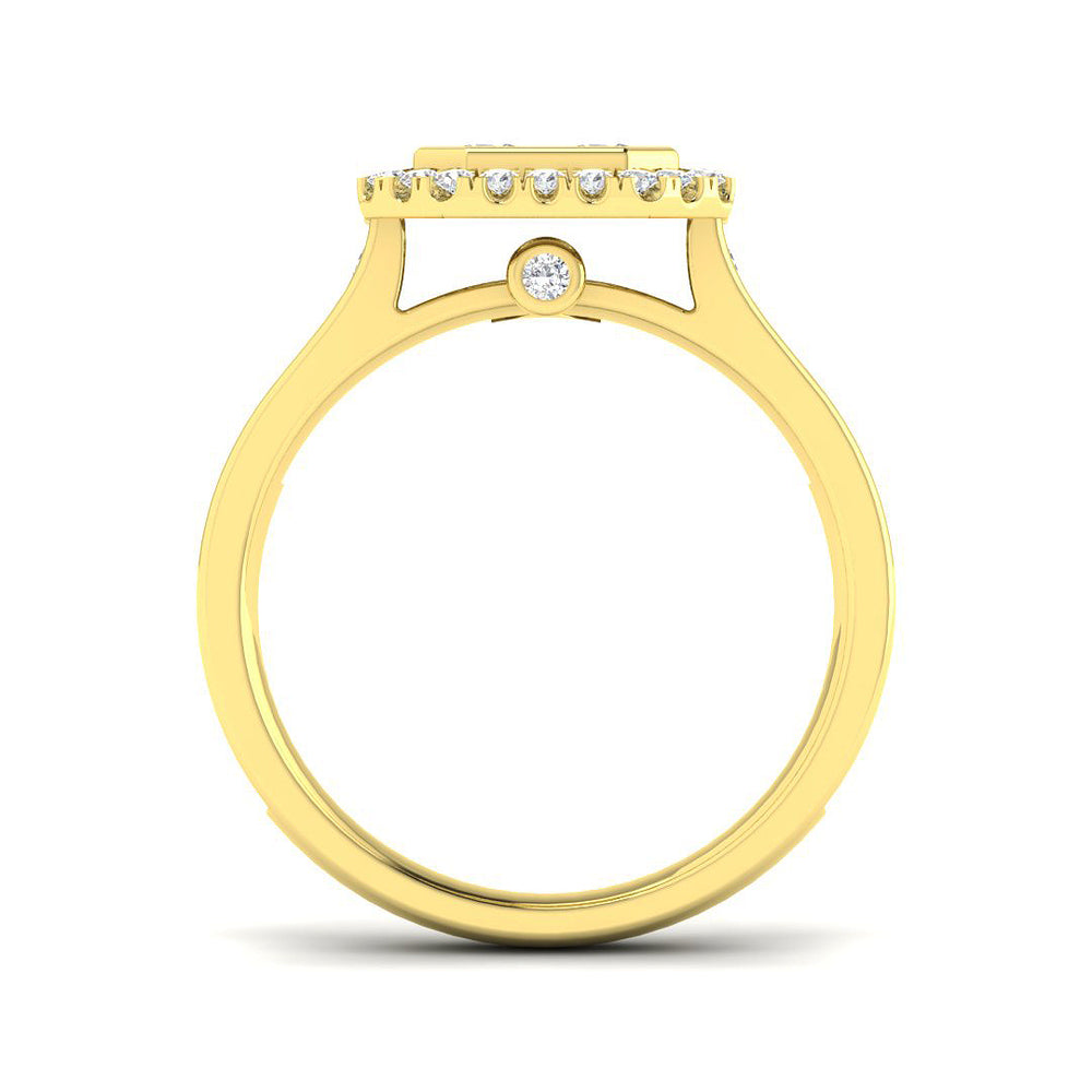 Round Cut Diamond Cluster Engagement Ring