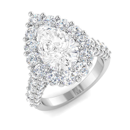 Lab Grown Pear & Round Cut Diamond Engagement Ring
