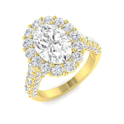 Lab Grown Round & Oval Cut Diamond Halo Ring